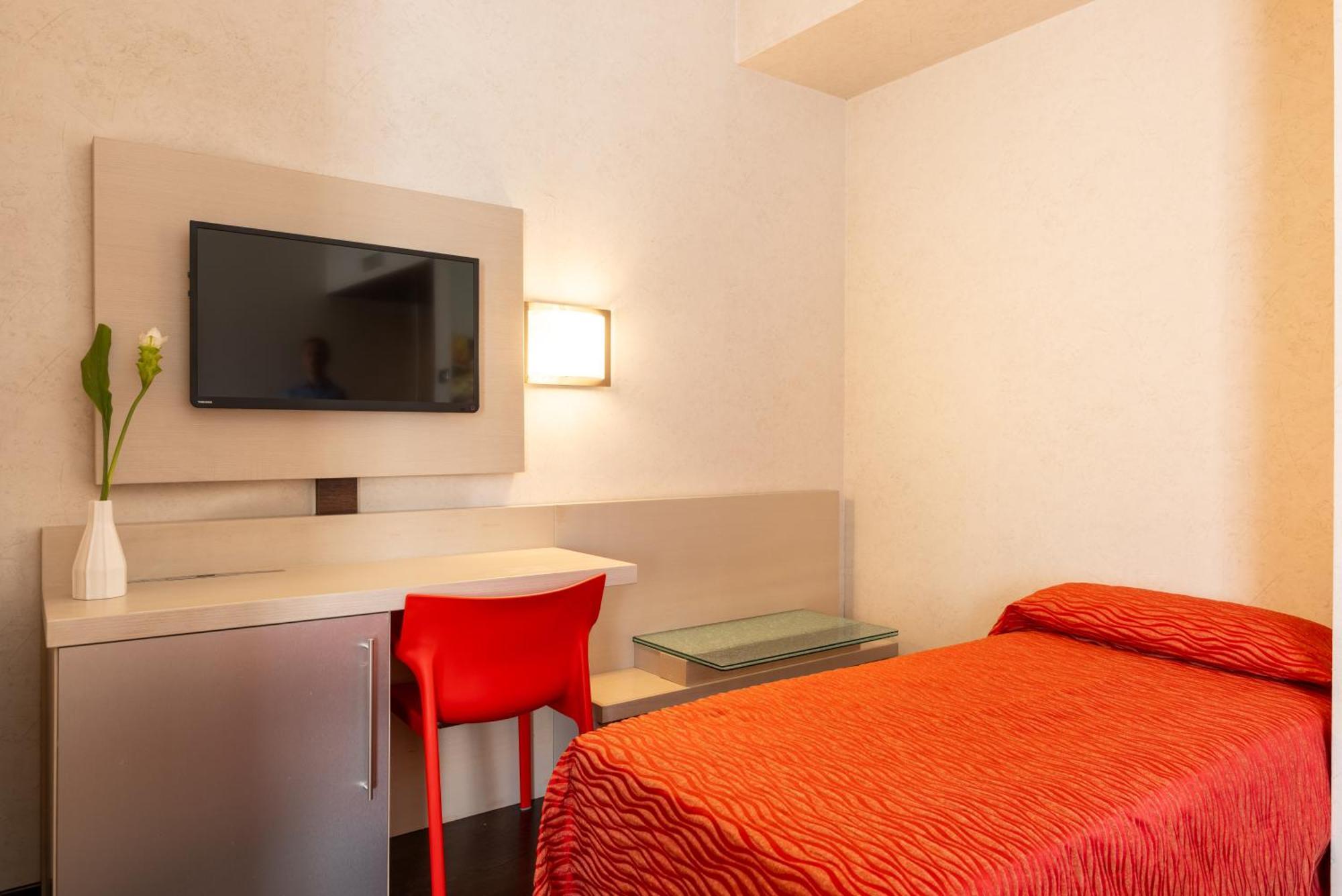 Hotel Valentino Terni Exteriér fotografie
